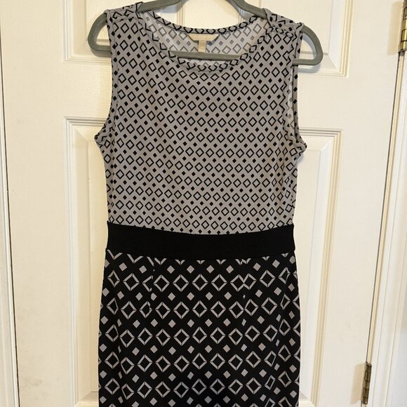 Banana Republic Geometric Print Sleeveless Dress – Size M - Picture 1 of 5